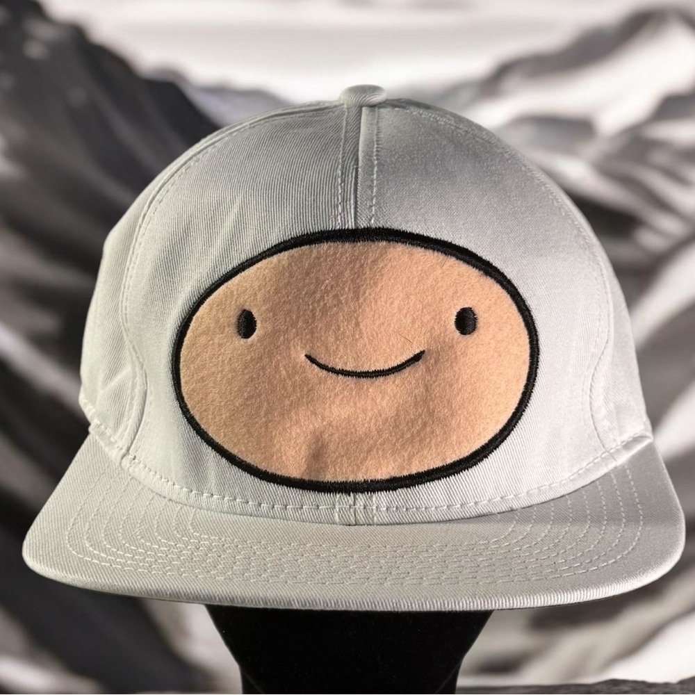 Adventure Time FINN Men’s Snapback Baseball Cap Hat White Cartoon Network EUC